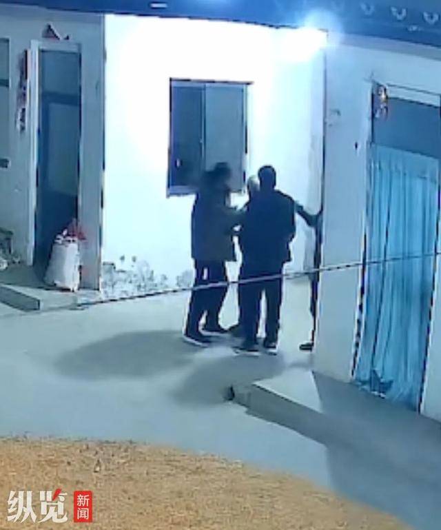 斯德哥尔摩国际vs阿兰达
_男子举报山西襄汾一镇干部酒后上门殴打父亲斯德哥尔摩国际vs阿兰达
,称因清运垃圾劳务费引发纠纷;镇政府:正在处理