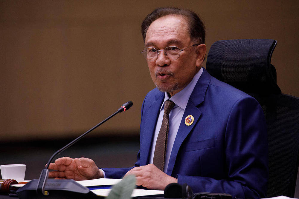 桑斯瓦尔vs奥迪沃德
_马来西亚总理:美国抓走马杜罗开创“危险先例”