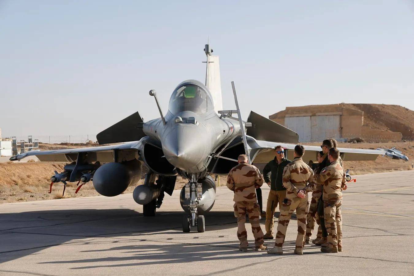 瑞典女子超级联赛_法国截胡中国订单瑞典女子超级联赛，突然对伊拉克大规模军售！歼10战机出口悬了？