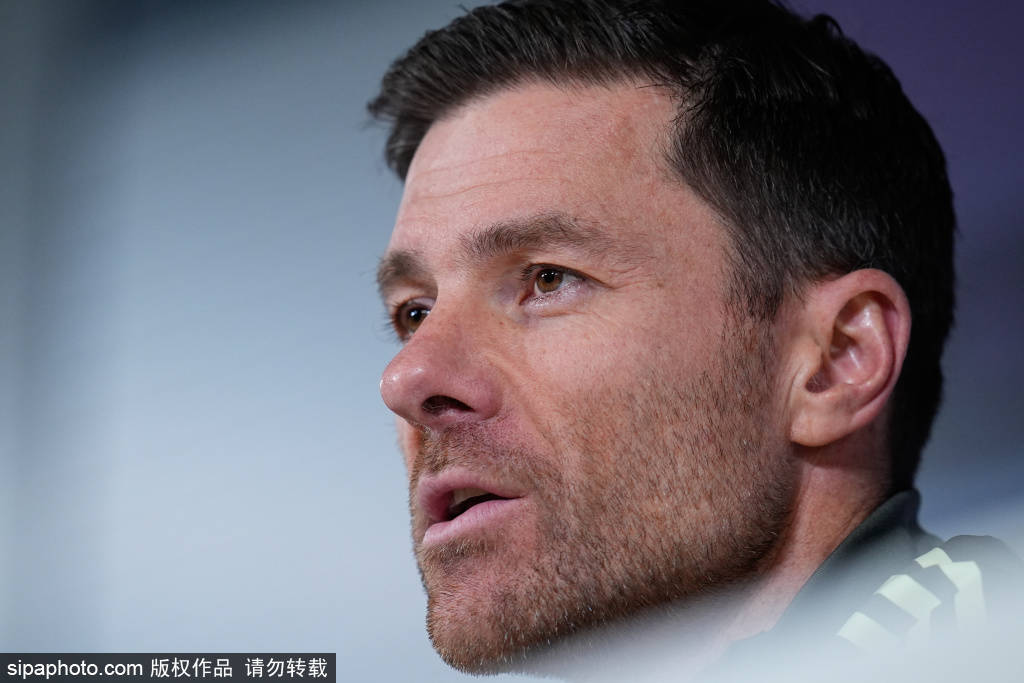 皇冠浮动额度_马尔蒂尼对哈维·阿隆索的解职感到困惑：“我很惊讶皇冠浮动额度，但……”