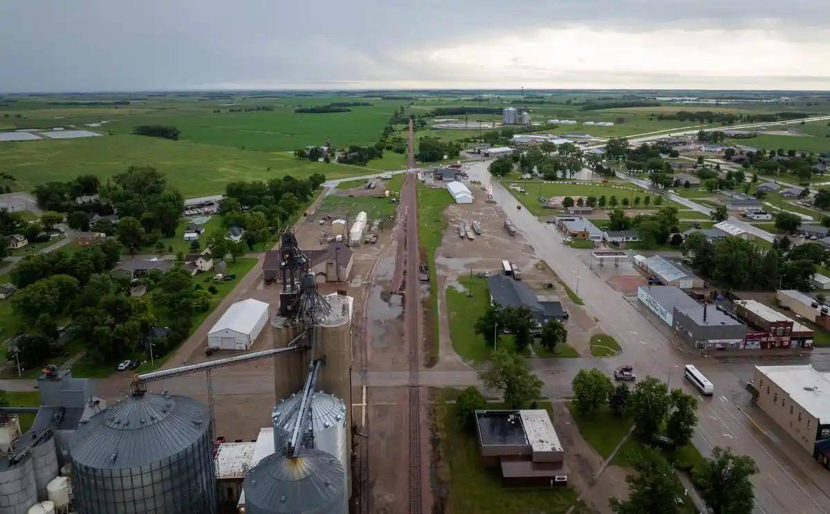 信用网怎么开户
_一张令人心碎而愤怒的照片信用网怎么开户
,一次让美国跌落“神坛”的机会