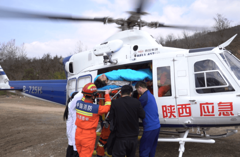 皇冠会员注册网址
_西安一大学生登山途中不慎坠崖 当地出动直升机救援