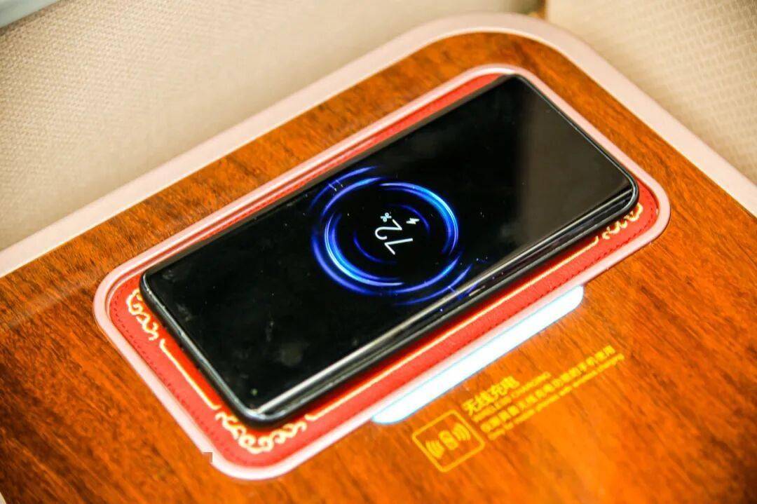 白俄罗斯超级联赛_这趟北京西往返深圳北的列车全是单间白俄罗斯超级联赛,国庆中秋假期加开!