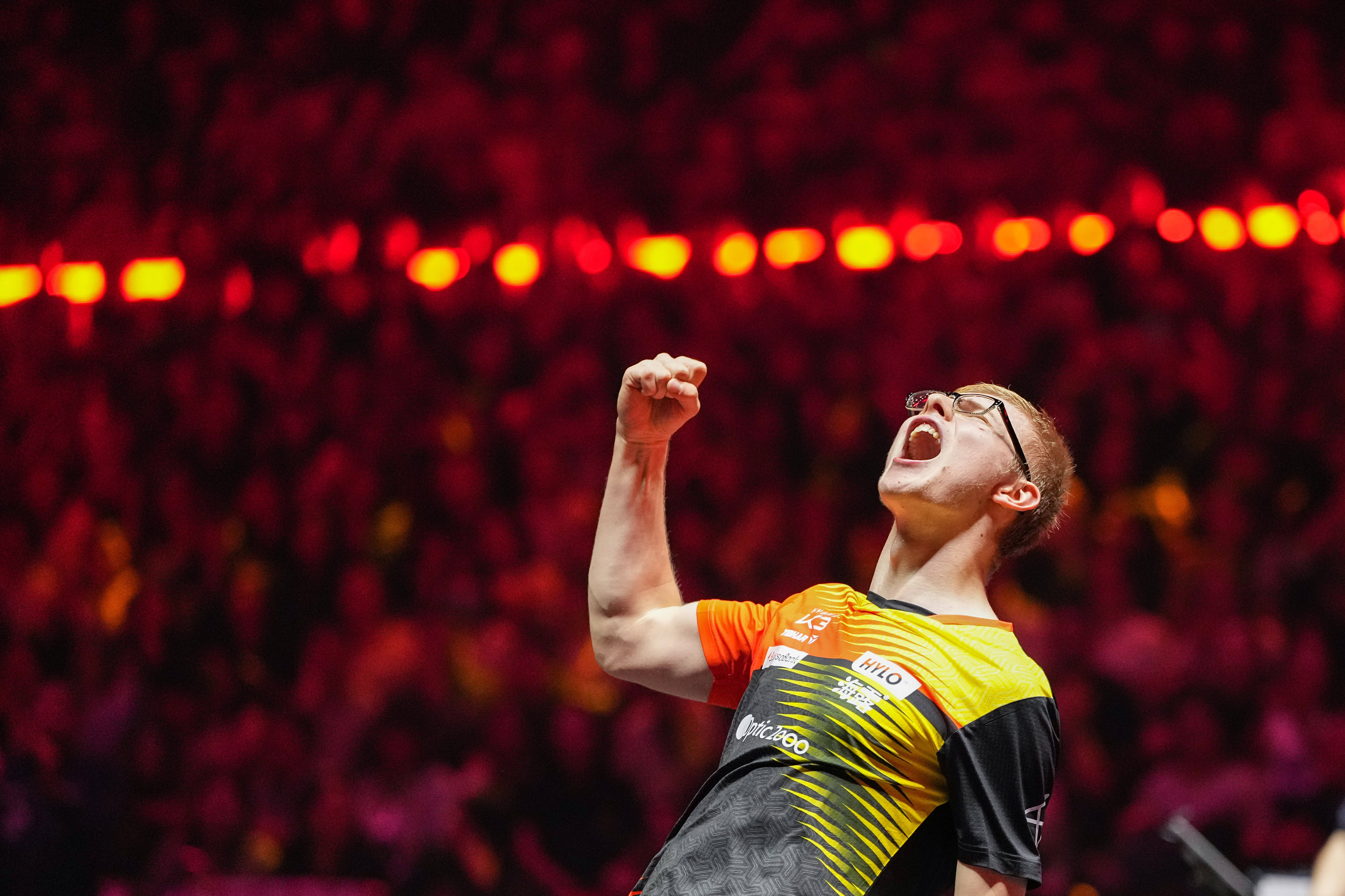 皇冠信用網如何开户_WTT中国大满贯赛:陈俊菘无缘男单四强