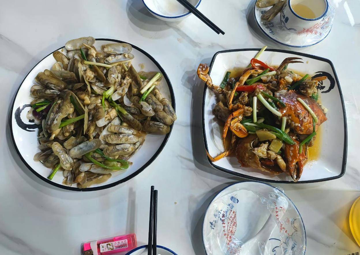 皇冠信用盘开户_惠州一餐厅两个菜收661元皇冠信用盘开户,顾客投诉后称已获退款400元,官方回应