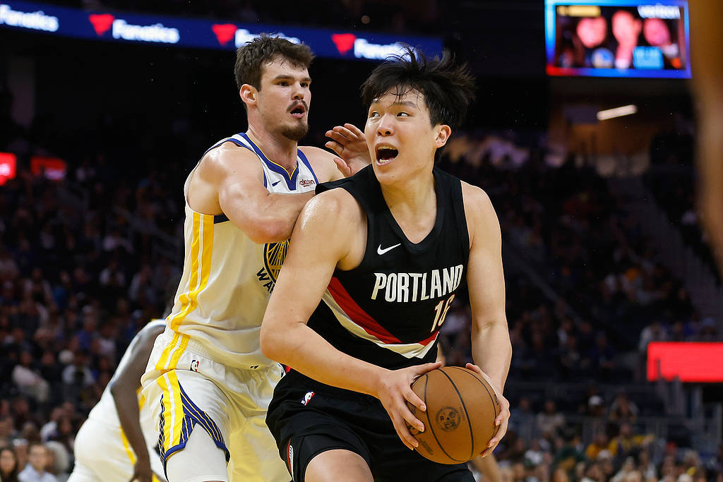 hga035怎么注册_杨翰森三节出战14分56秒 砍4分3篮板1助攻命中率50%