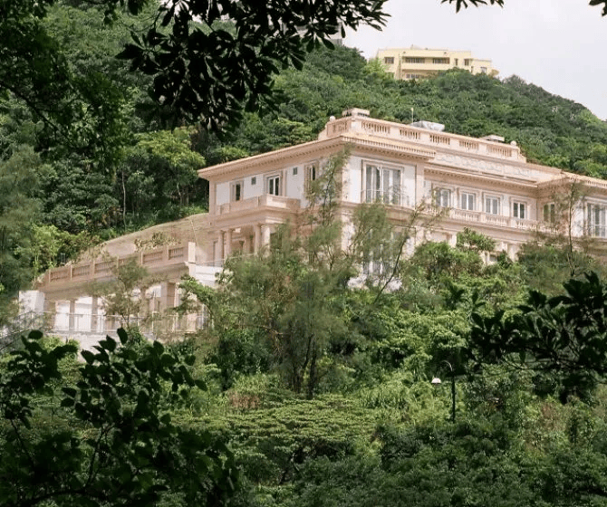 怎么注册皇冠信用盘_香港顶级豪宅“山顶道1号”发生命案怎么注册皇冠信用盘,31岁菲佣在房内自尽;金庸夫妇曾居住11年,市价超5.6亿港元或成香港最贵凶宅