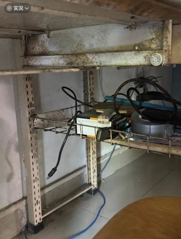 皇冠皇冠信用网开户
_广东海洋大学被曝住宿环境差皇冠皇冠信用网开户
,网友吐槽:和废弃仓库一样