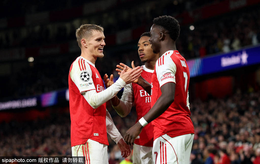 皇冠信用网登3代理申请
_观战台:利物浦大战曼联+拜仁火拼多特 阿森纳冲五连胜