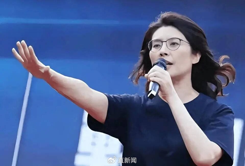 皇冠信用网登123出租
_郑丽文接掌国民党主席皇冠信用网登123出租
,卢秀燕弃选陷困,党内危机怎么解?