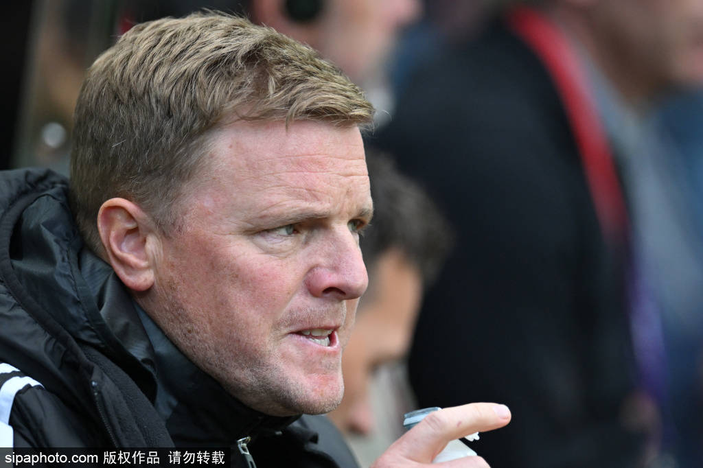 世界杯信用盘哪里申请
_水晶宫主帅格拉斯纳谈不敌阿森纳:沮丧与骄傲的双重心情