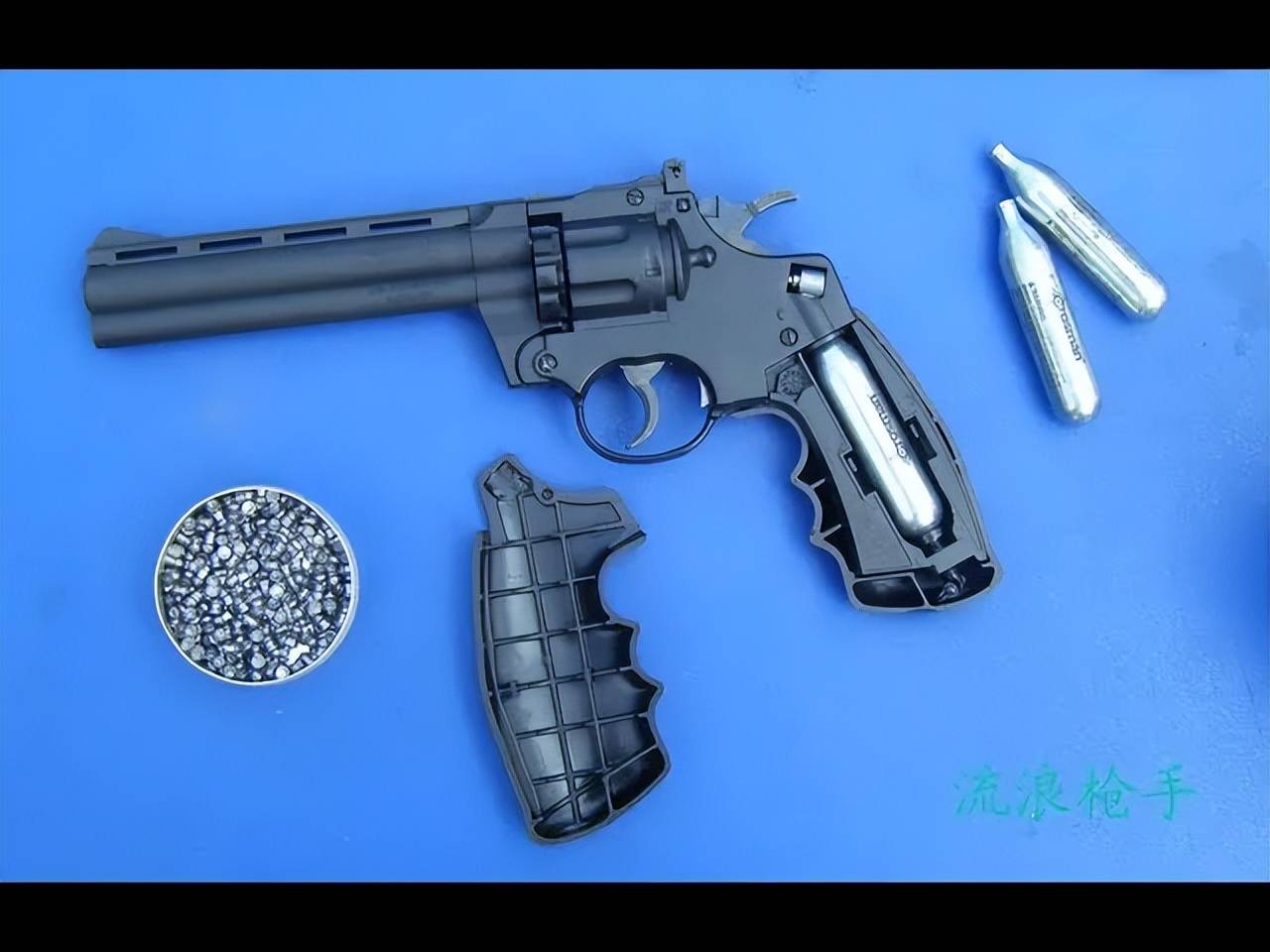 世界杯信用网正网
_头部中弹!近日安徽18岁男孩深夜遭遇枪击世界杯信用网正网
,枪是从哪来的?