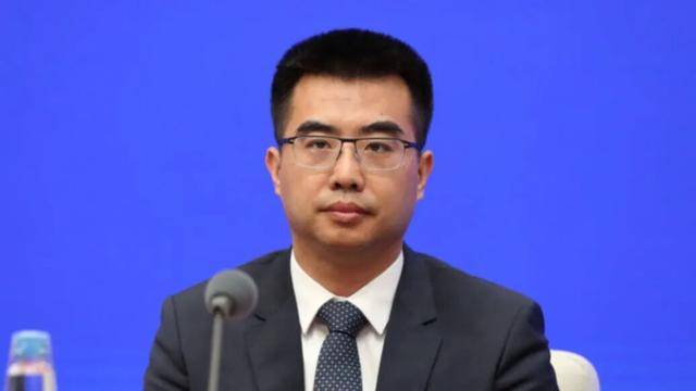 世界杯信用网代理注册
_空降重庆后世界杯信用网代理注册
,国务院国资委科创局局长方磊已任万盛经开区管委会党组书记