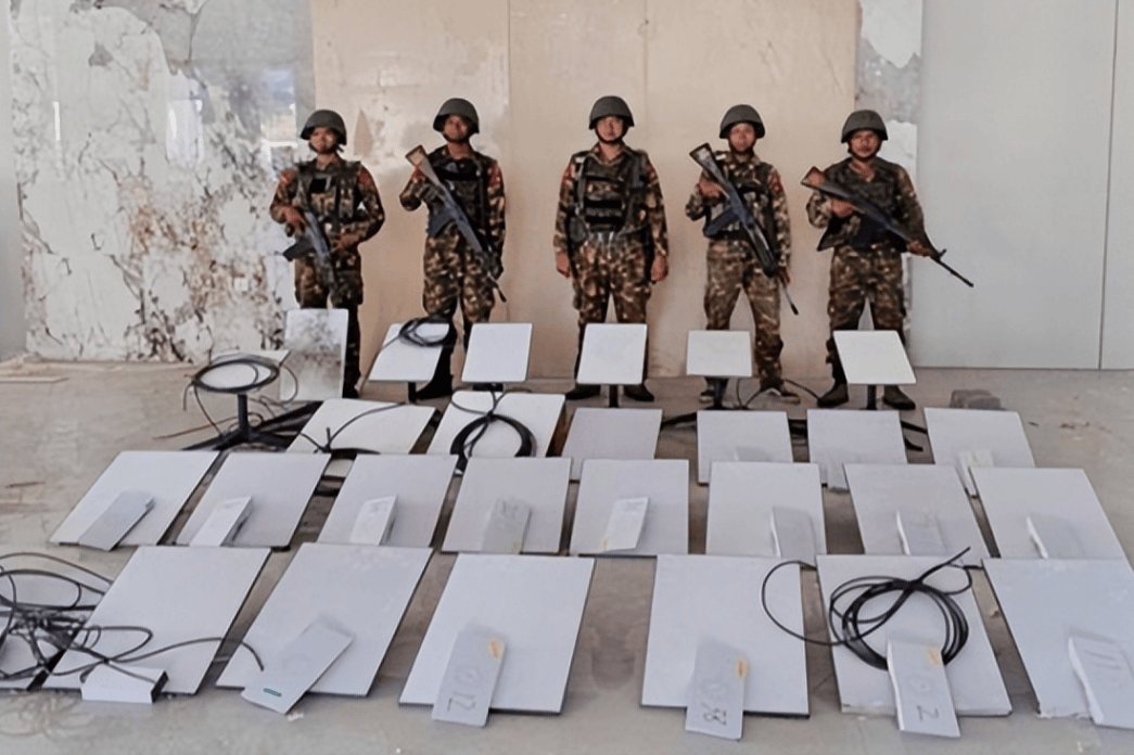 世界杯信用网登2代理
_帮中国拔除心腹大患后世界杯信用网登2代理
,敏昂莱底气十足,派人到中国提了个要求