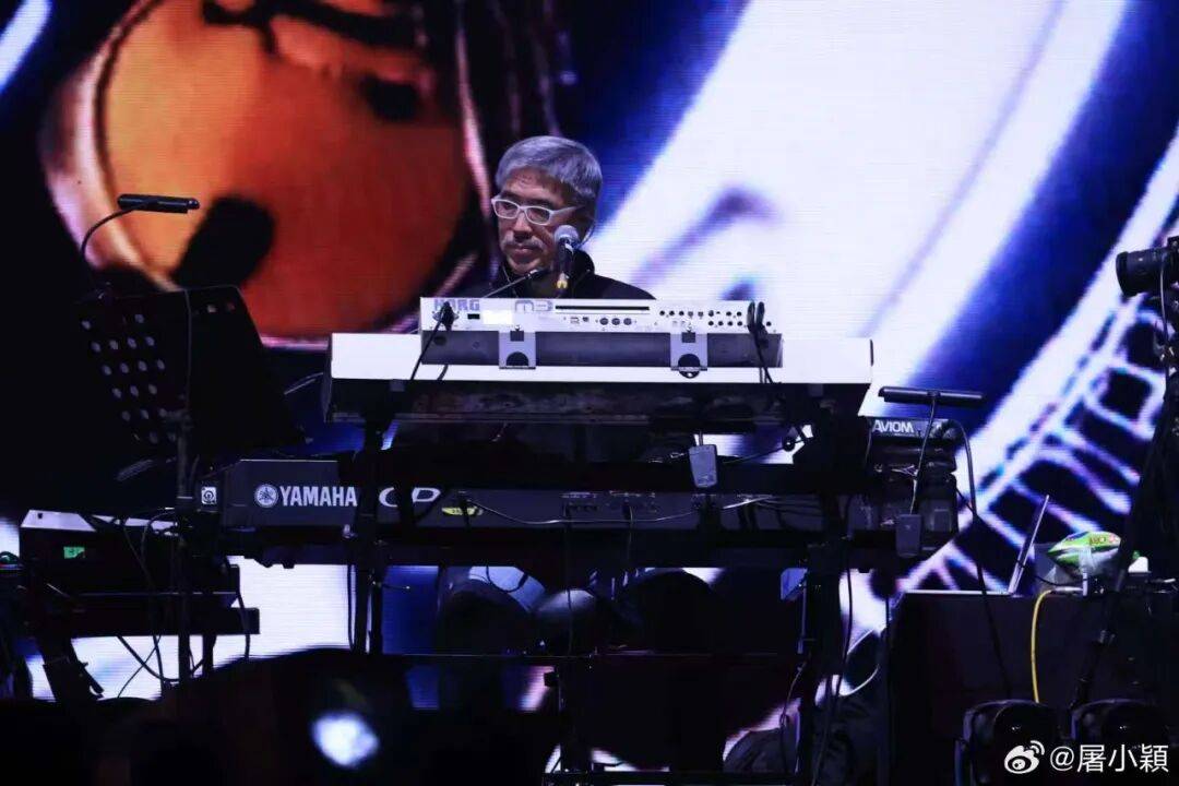 体彩足球平台
_著名音乐人屠颖因跑步发生意外不幸离世体彩足球平台
,曾为张学友刘德华张惠妹林志颖李玟写歌,齐豫因他临时取消演唱会