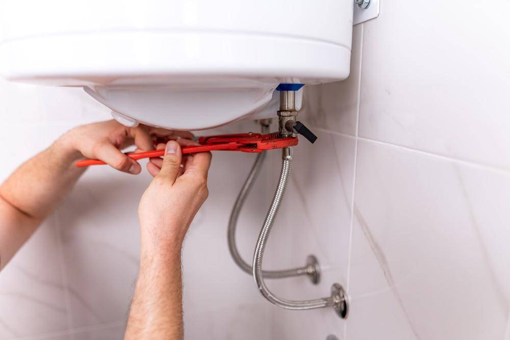 介绍个信用网网址
_男子将热水器钢管通电致妻子洗澡时触电身亡 介绍个信用网网址
，14岁女儿致信法院为父求情 终被判无期，判决书体现“司法温度”