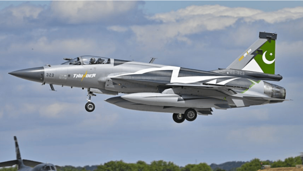 信用盘怎么注册
_巴基斯坦部长:巴军队和“枭龙”战机将亮相阿塞拜疆“胜利阅兵”仪式