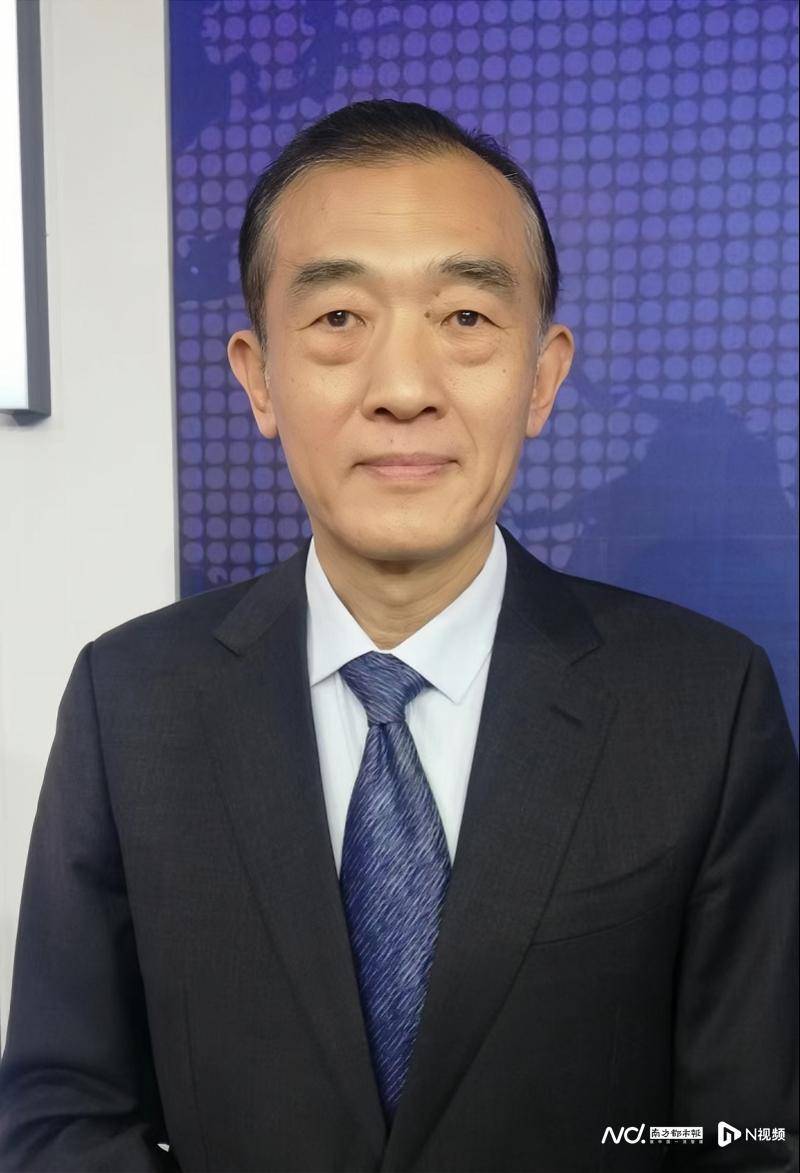 正版皇冠信用网出租
_同样使用电磁弹射技术正版皇冠信用网出租
,四川舰与福建舰有何区别?曹卫东解读