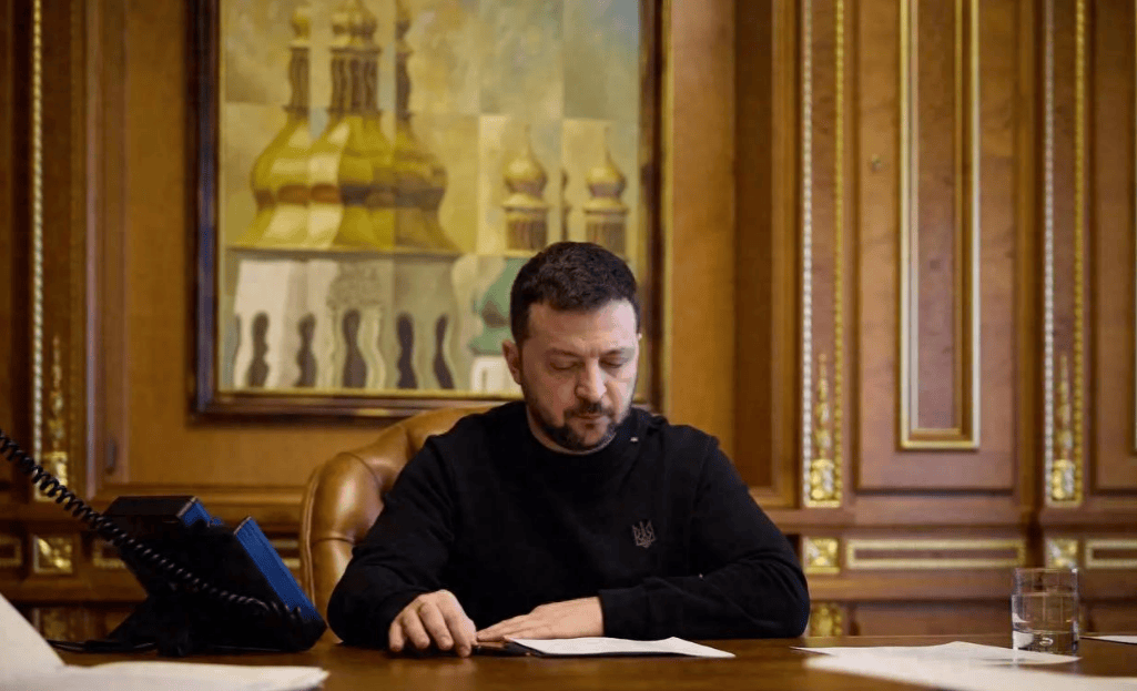 皇冠信用盘会员开户
_泽连斯基嘲讽俄罗斯皇冠信用盘会员开户
，打了这么久，乌克兰两大要塞仍然屹立不倒！