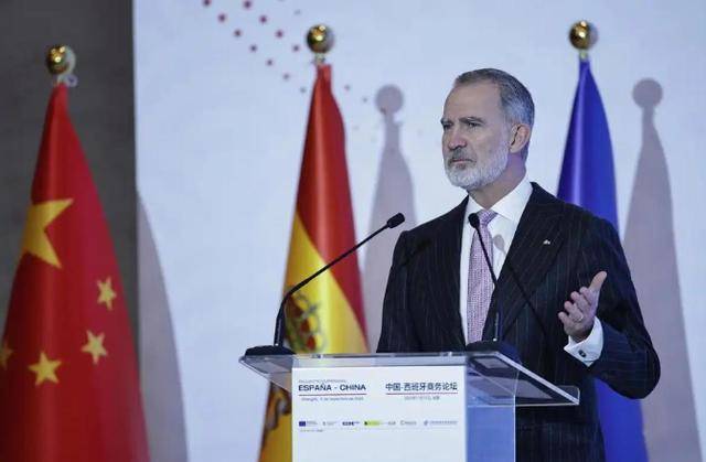 皇冠信用盘开户
_时隔18年来华皇冠信用盘开户
，第一站没去北京！中方高规格接待，狂签10项协议