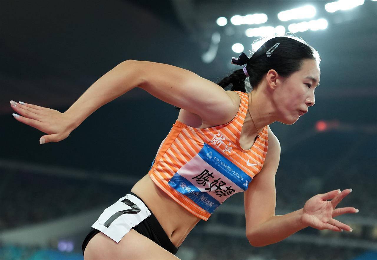 皇冠信用盘可以占几成
_16岁陈妤颉加冕全运会“女飞人”皇冠信用盘可以占几成
，偶像全是国内短跑名将，“不追其他的”