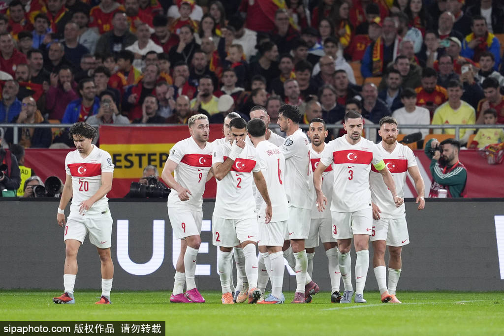 皇冠信用盘申请
_直通世界杯皇冠信用盘申请
！世预赛-奥尔莫破门 西班牙2-2土耳其