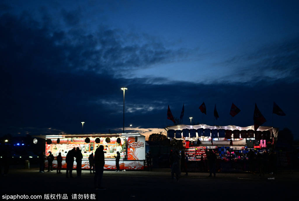 皇冠信用盘登123出租
_莱奥制胜 AC米兰小胜拉齐奥登顶意甲