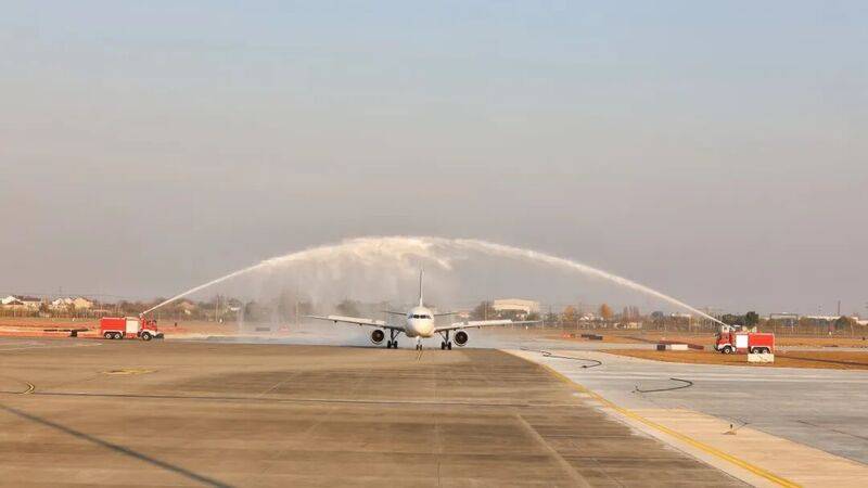 波多黎各 vs 牙买加
_扬泰机场拉萨航线成功首航波多黎各 vs 牙买加
,扬泰两市与雪域高原架起空中金桥
