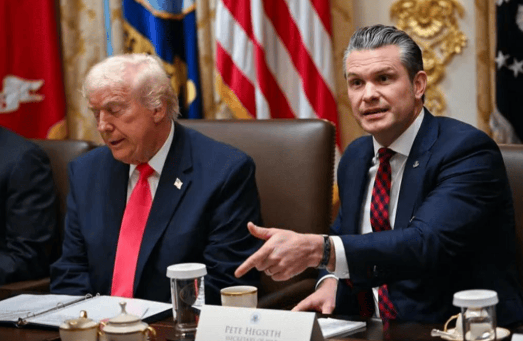 谢周三vs 诺维奇
_一份绝密报告谢周三vs 诺维奇
,让白宫高层脸色煞白,干涉台海是把美国往火坑里推!