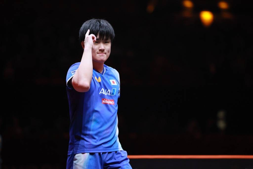 皇冠平台_张本智和WTT总决赛夺冠皇冠平台,国乒首次无缘男单决赛