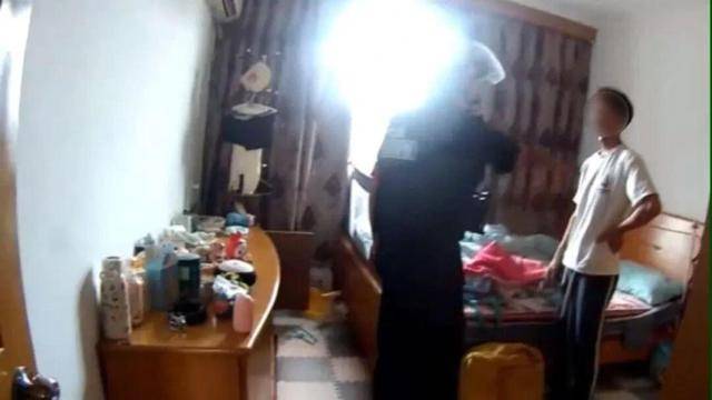 皇冠信用盘账号开通
_砰!浙江女子刚坐进车里皇冠信用盘账号开通
,一把菜刀砸在眼前,随后剪刀又飞来