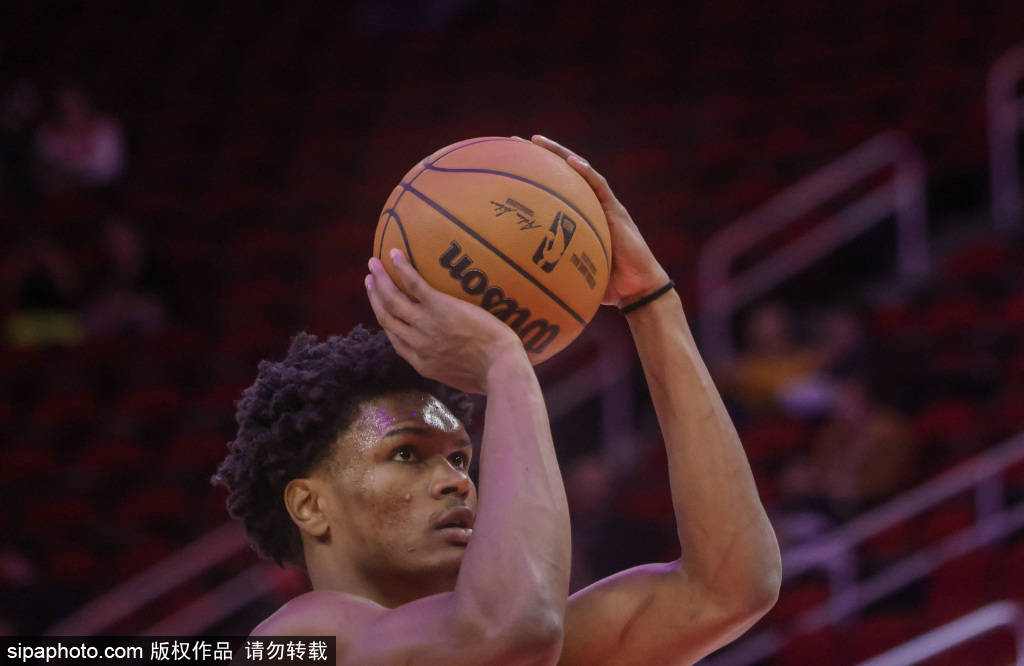 皇冠登3管理出租_火箭队交易动态:与丹尼斯-施罗德重聚能否解决控卫危机皇冠登3管理出租?