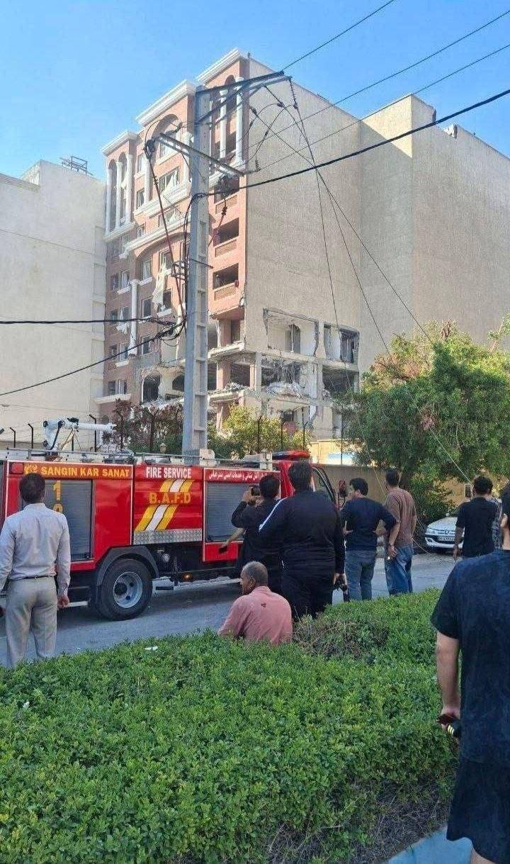 皇冠信用网登3代理_虚惊一场!两架大运从中俄返回皇冠信用网登3代理,伊朗多起大爆炸,以色列紧急澄清