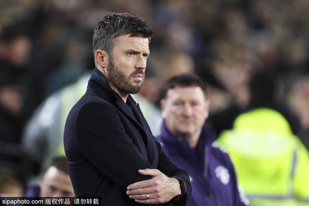 皇冠信用网需要押金吗_重新归零皇冠信用网需要押金吗！曼联还是无缘5连胜 蓄发哥已近500天未理发