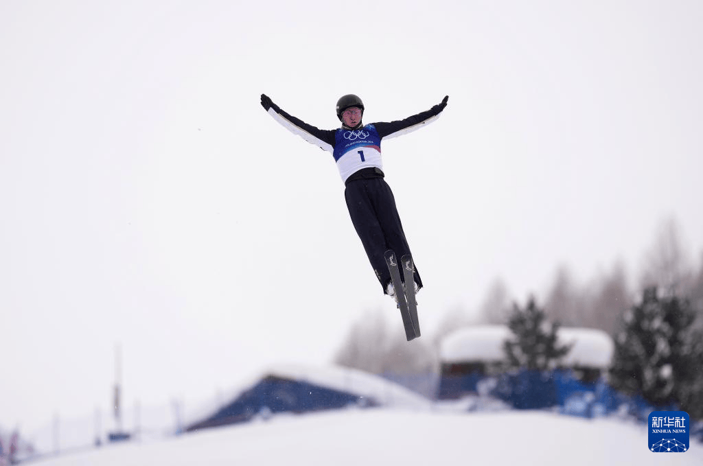 皇冠信用网去哪里弄_最强夫妻！徐梦桃丈夫王心迪皇冠信用网去哪里弄，拿下第四金！