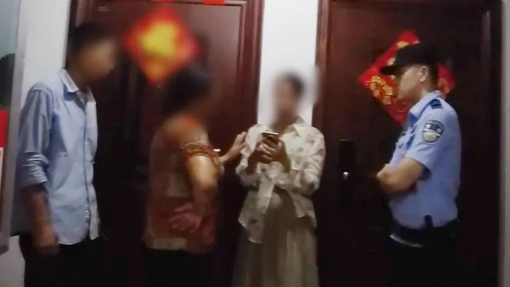 皇冠信用网开户_广西女子捡到手机藏了4个月皇冠信用网开户,失主通过Wi-Fi定位找上门