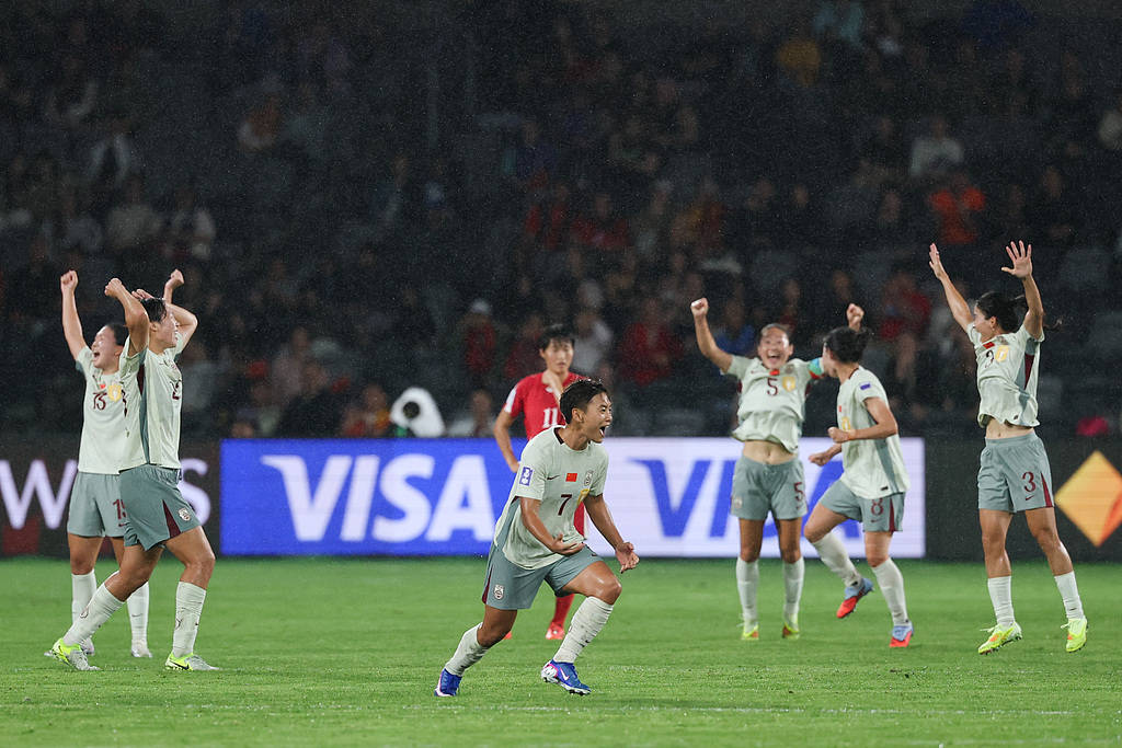 皇冠信用平台出租出售_不满判罚皇冠信用平台出租出售!朝鲜女足拒绝恢复比赛 交涉无果主帅染黄