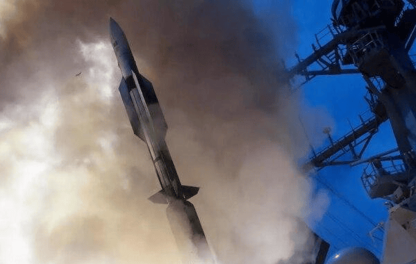 皇冠登一登二登三区别
_美媒:伊朗航母被击沉后皇冠登一登二登三区别
,东风17升级版亮剑,美军承认无法被拦截