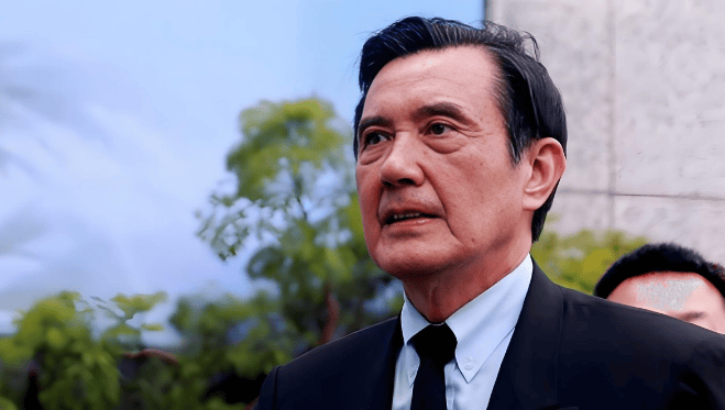 皇冠信用登3代理_做了连战马英九没敢做的事皇冠信用登3代理,郑丽文专机飞进北京,岛内风向恐大变