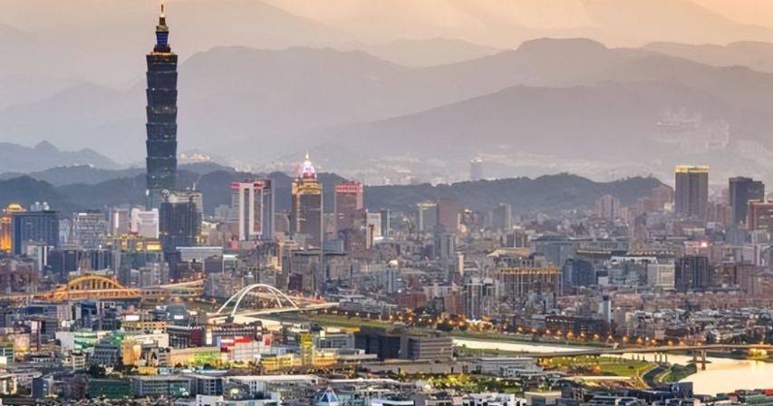 皇冠信用网账号注册_郑丽文亮相人民大会堂皇冠信用网账号注册，马英九的叮嘱她全听进去了？统一势在必得