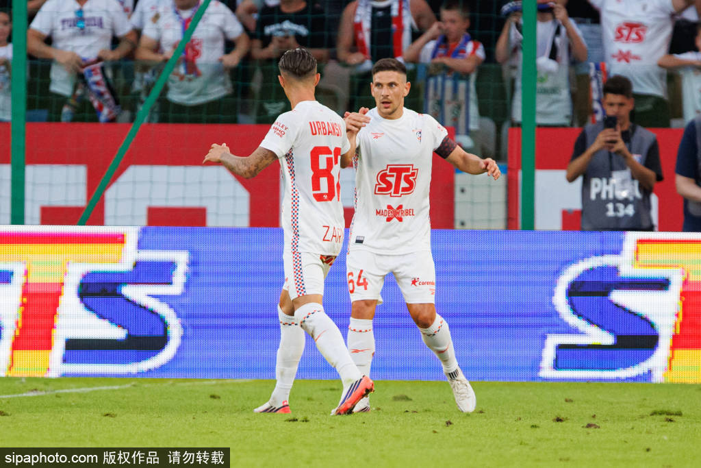 皇冠代理登3
_中超神剧情:0-2落后 两球被吹 争冠豪门90分钟绝杀 3-2大逆转