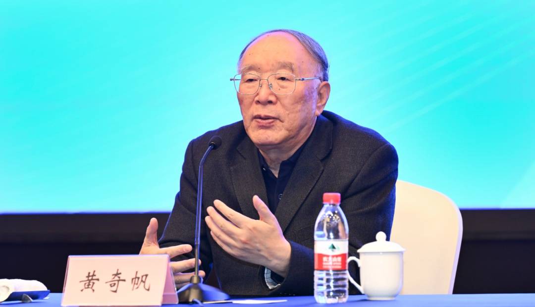 皇冠体育官网
_重庆市委原副书记、市政府原市长黄奇帆被查