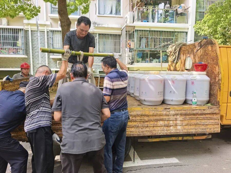 墨西哥超级联赛-特别投注
_上海一女子沉迷自制酵素12年墨西哥超级联赛-特别投注
,75公斤一桶堆满屋,邻居慌了:楼板扛得住吗?