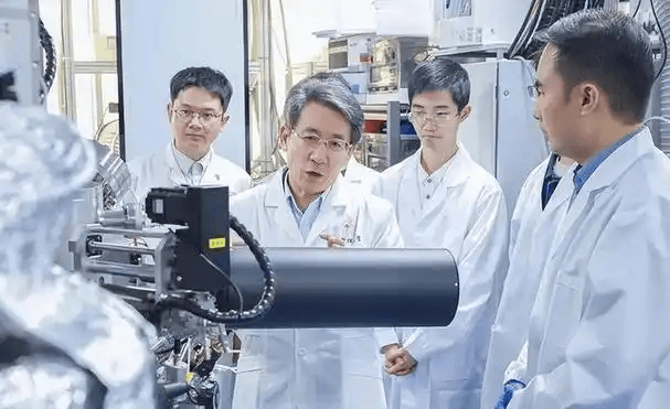 墨西哥超级联赛
_美国赶走大批的中国科学家后墨西哥超级联赛
,又聘用了印度专家,如今结果咋样?