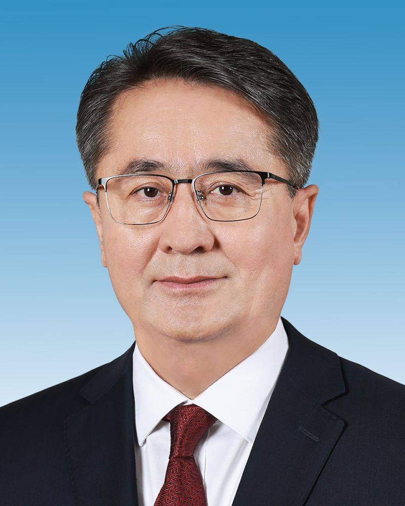 巴西乙组联赛_新一届新疆维吾尔自治区党委常委简历